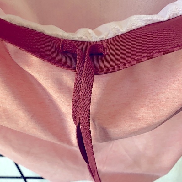 Under Armor Athletic Shorts Heat Gear with Attached… - Picture 10 of 11